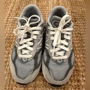 Kids new balance 990’s sneakers